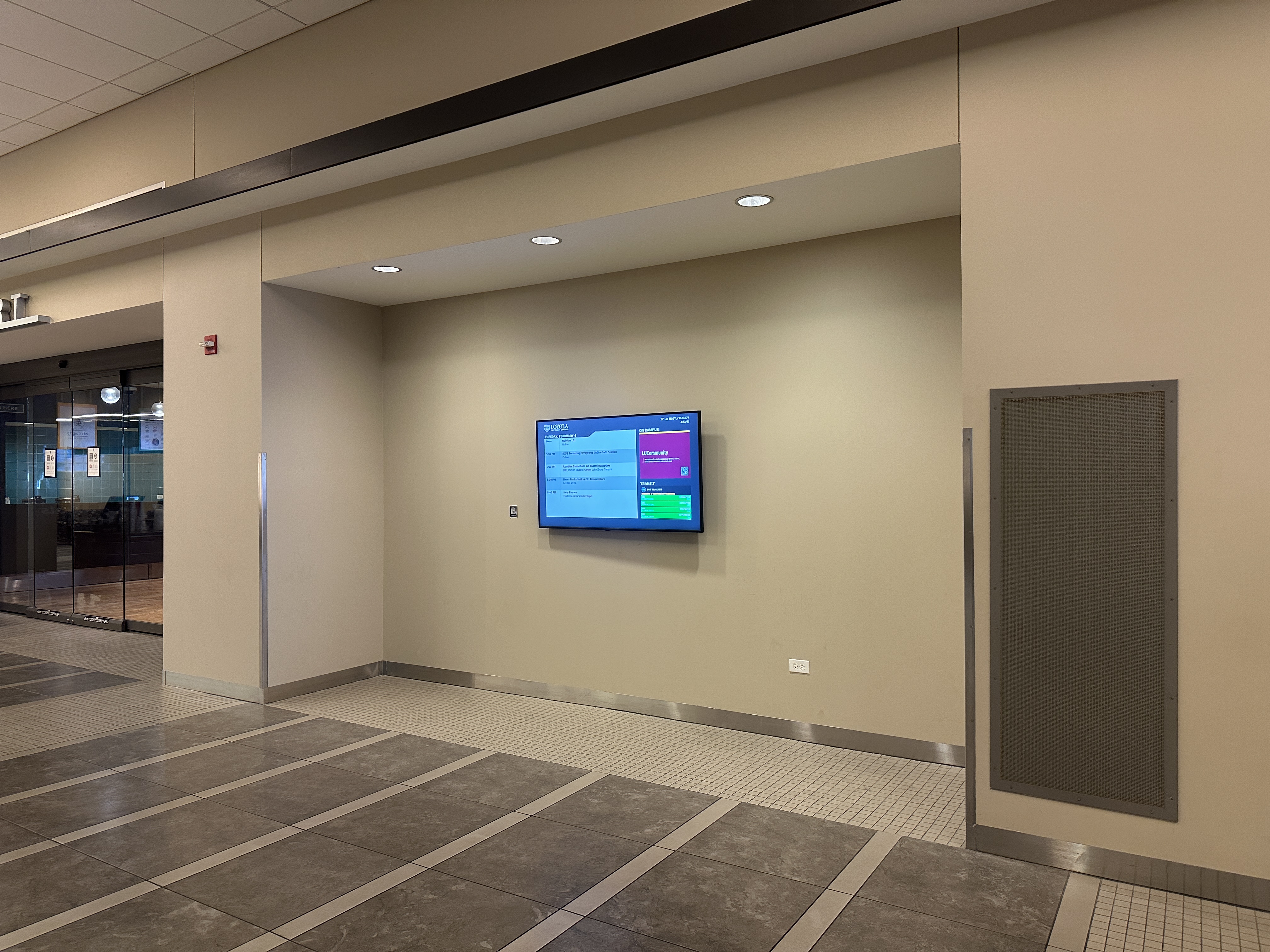 Damen Student Center North Entrance Digital Signage